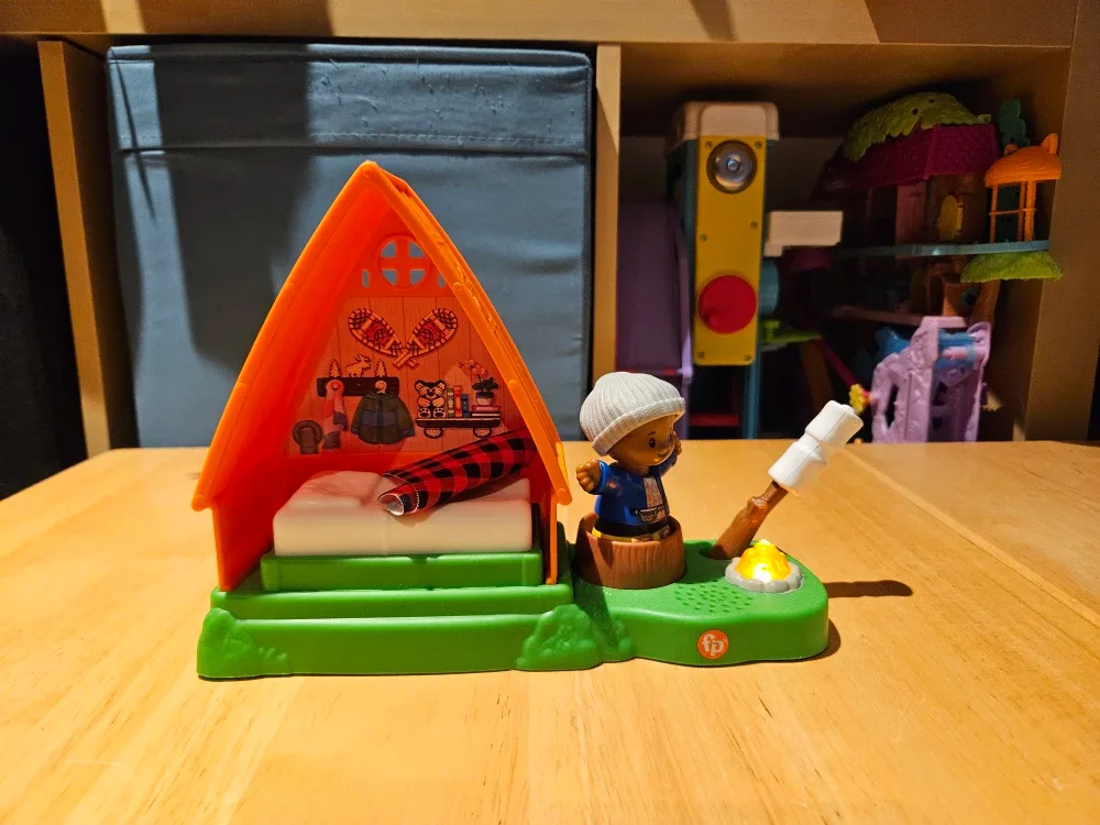 Fisher-Price Little People Sets image indicator(6)