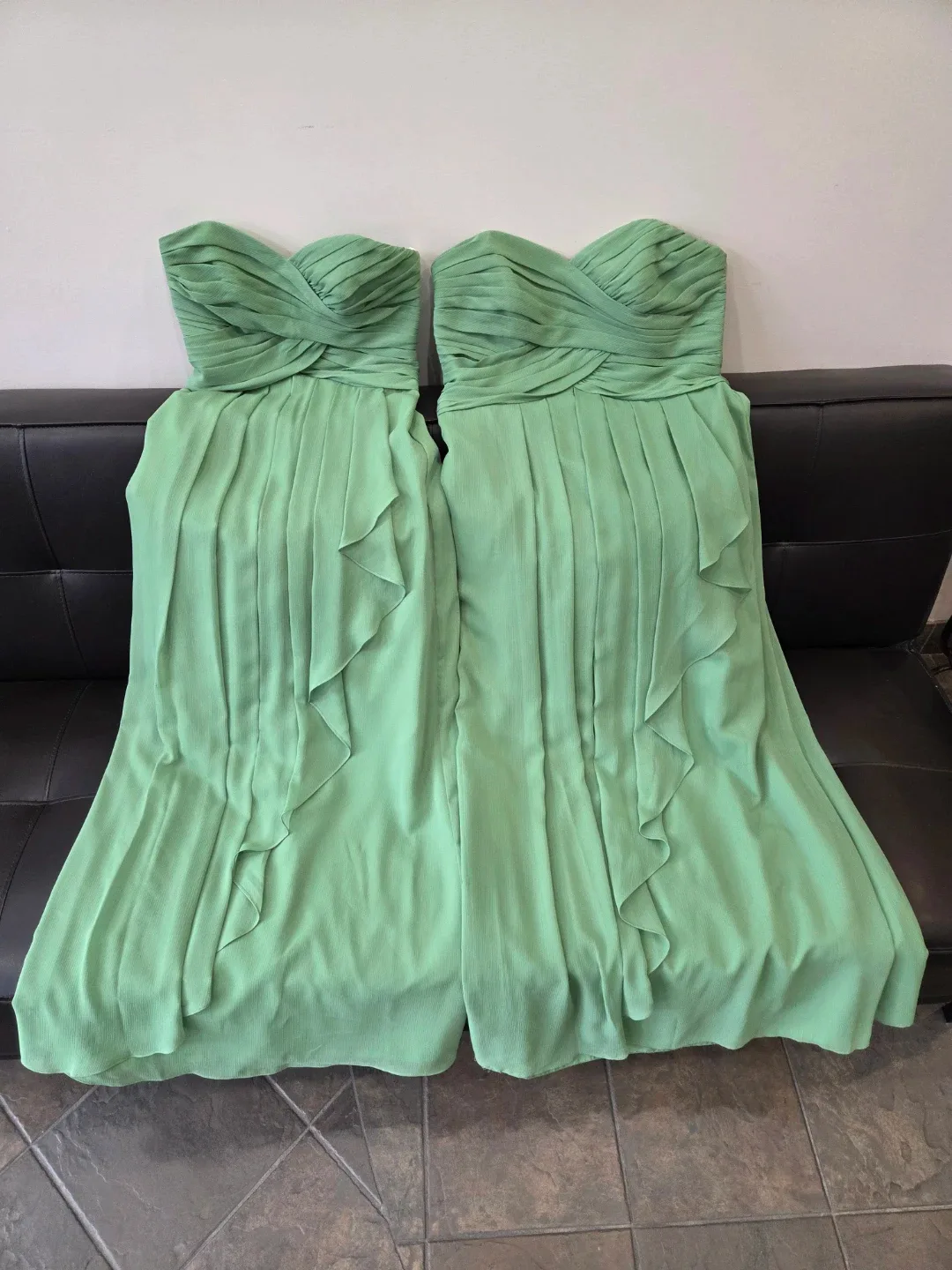 2 David's Bridal - Size 8 & 14 image indicator(2)