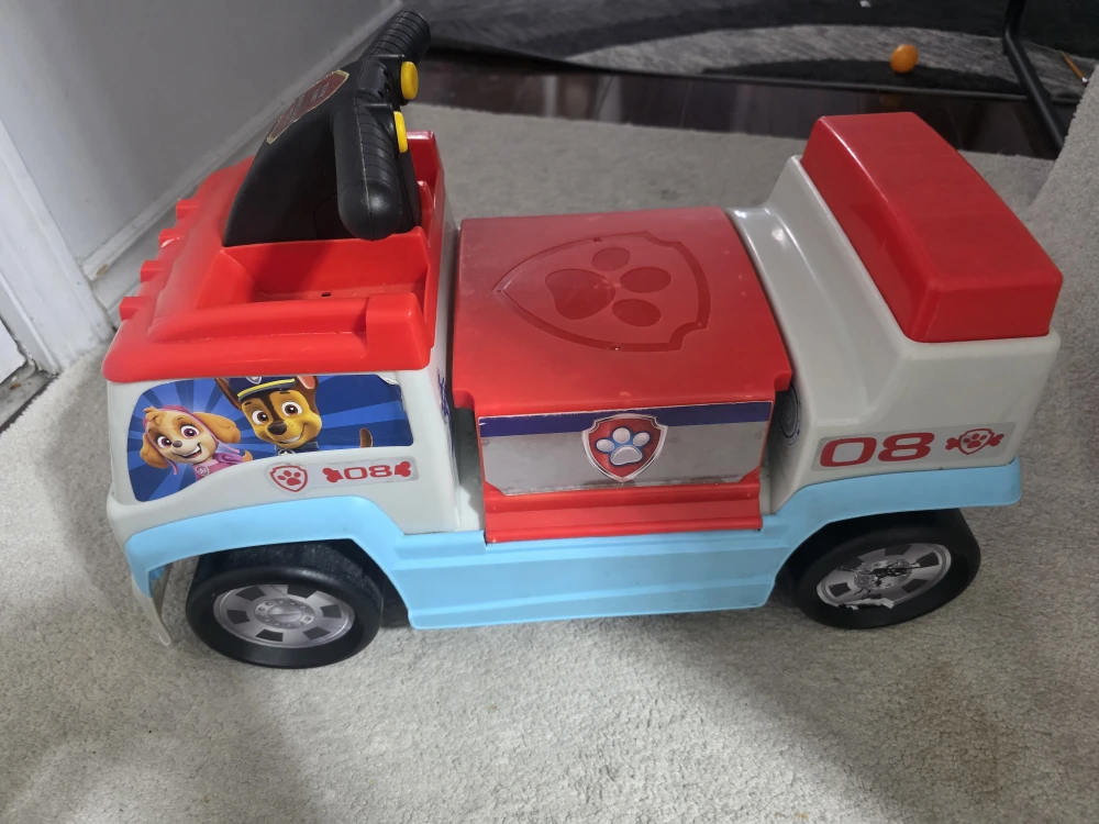 Paw Patrol Ride-On Truck