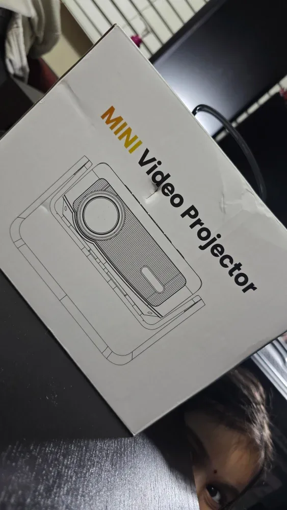 Lisowbd Mini Video Projector - New in Box!
