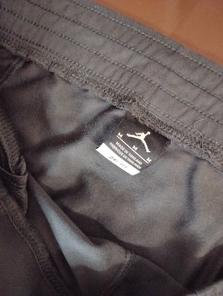 Jordan Dri-FIT Pants - Size M image indicator(2)