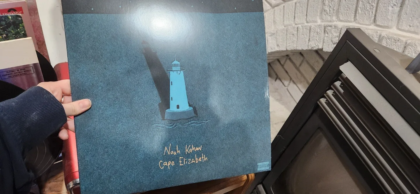 Ford Mustang Record Player & Vinyl Records image indicator(8)