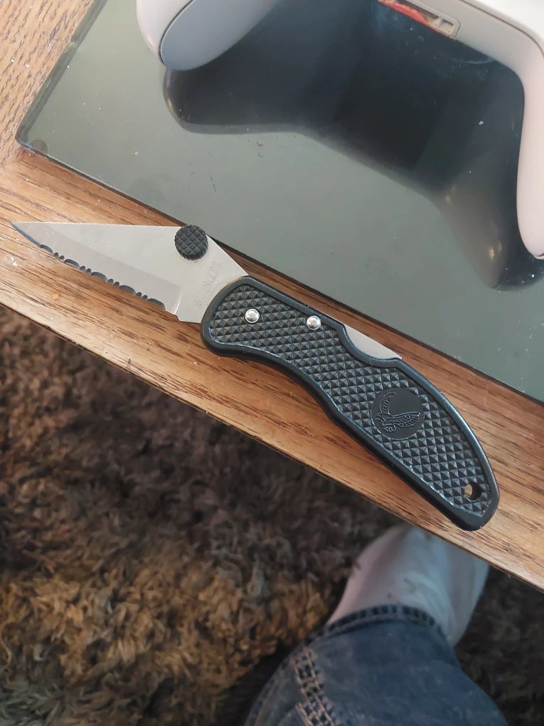 Vintage Valor Folding Knife - photo 2