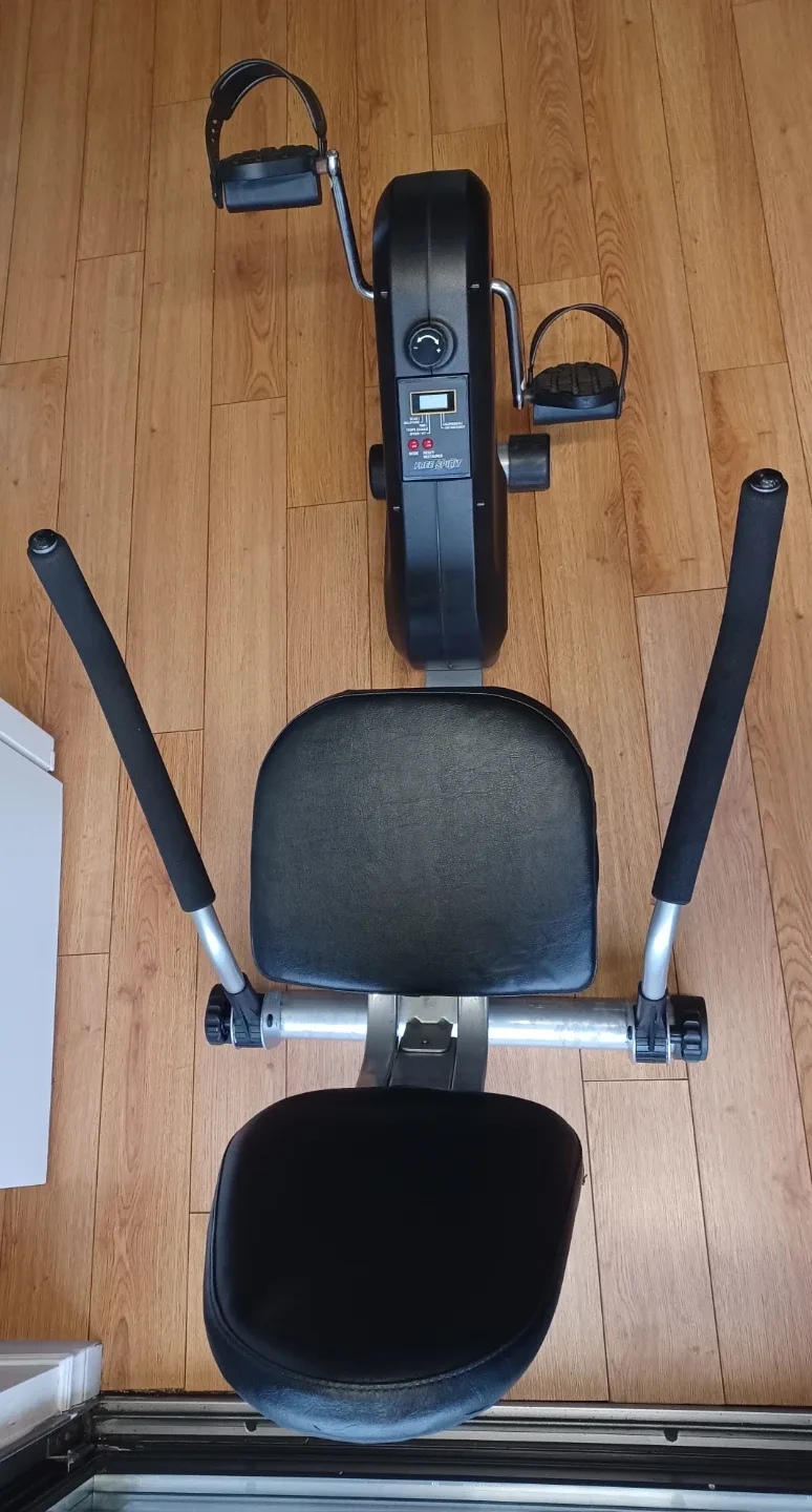 Free Spirit Recumbent Exercise Bike image indicator(3)