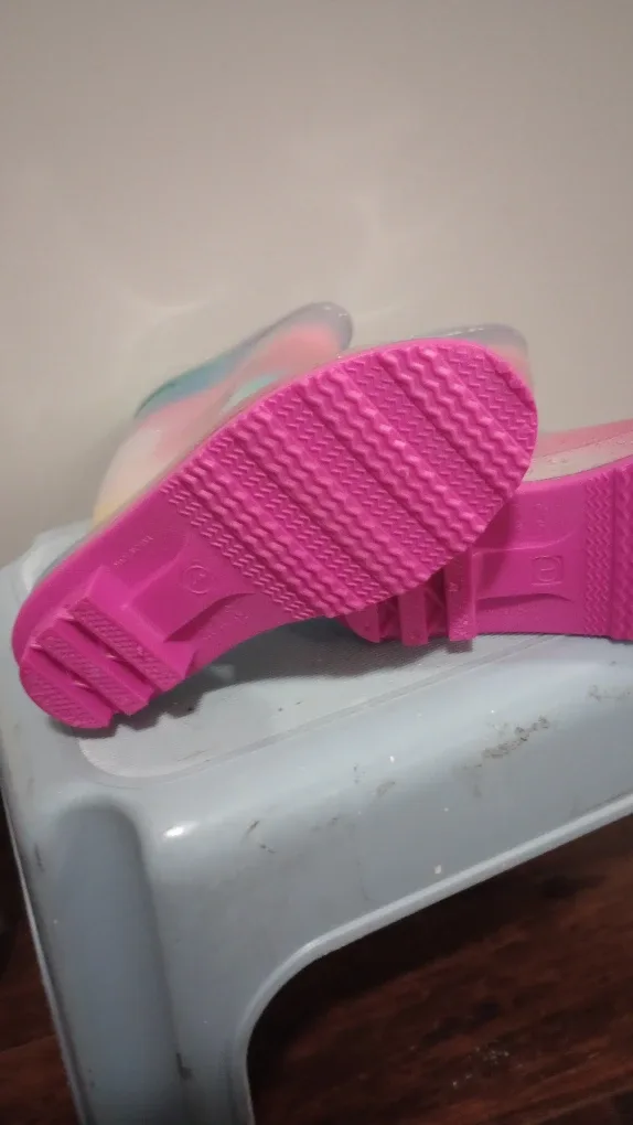 George Kids Rain Boots - Size 1 youth- New with Tags! image indicator(2)