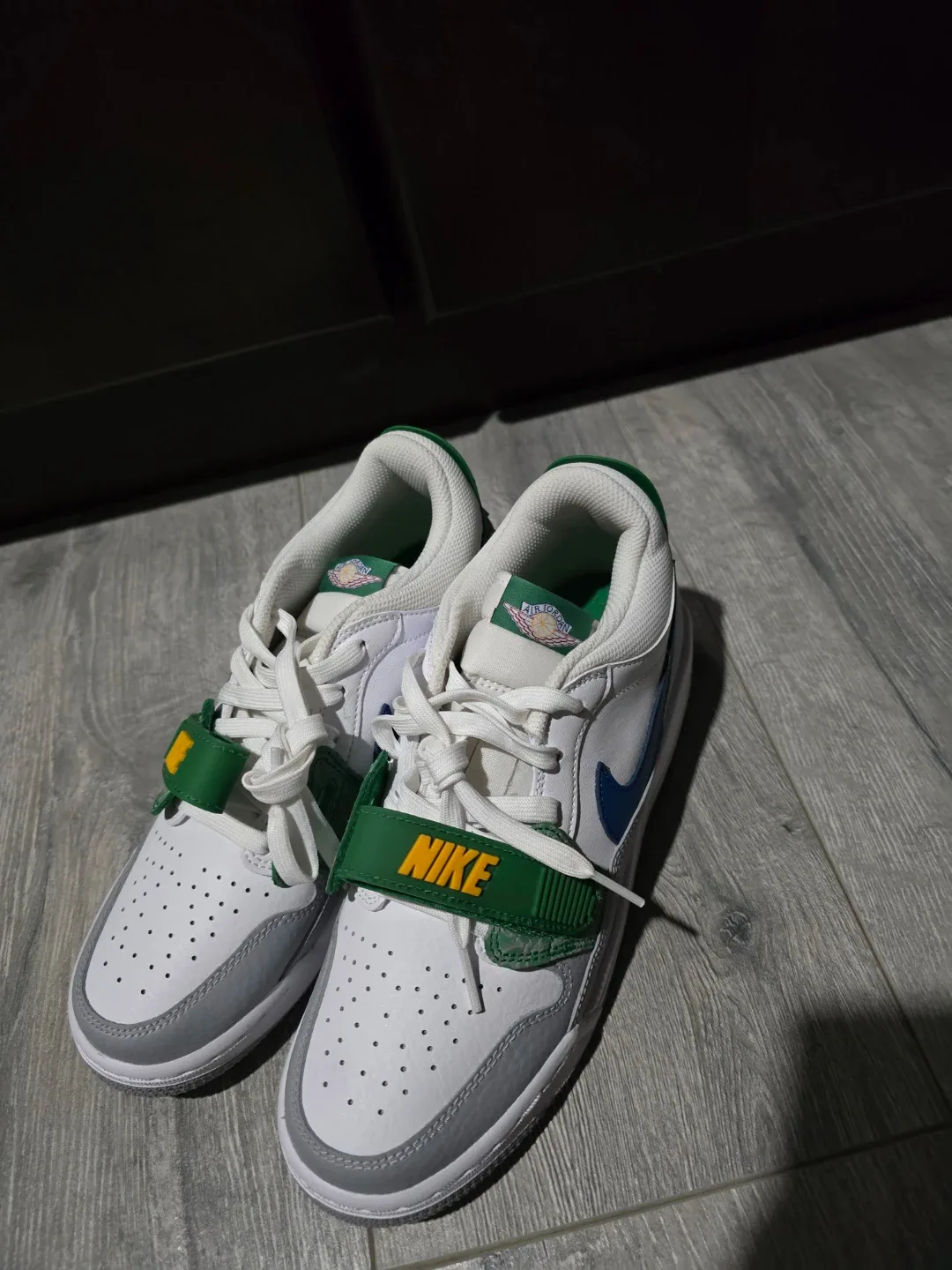 Nike Air Jordan Trainer ST G Golf Shoes image indicator(3)