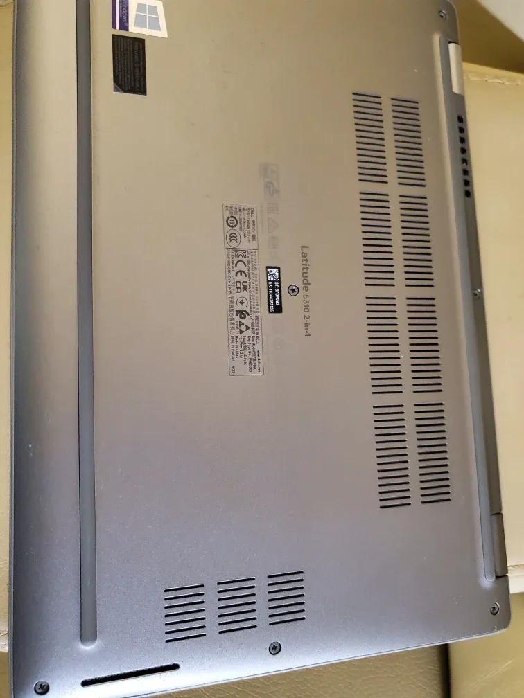 Dell Latitude 5310 Laptop image indicator(3)