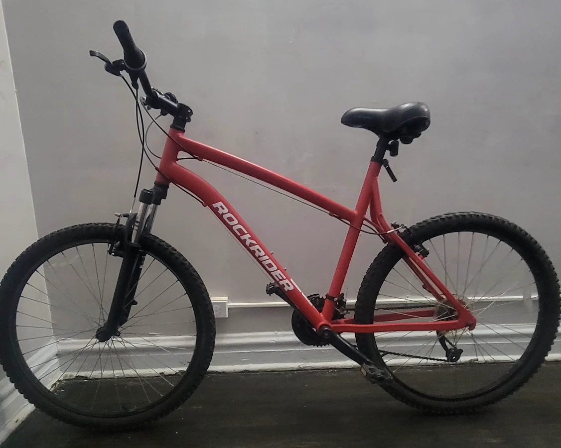 ROCKRIDER Red Mountain Bike