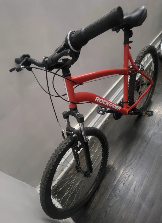 ROCKRIDER Red Mountain Bike - photo 3