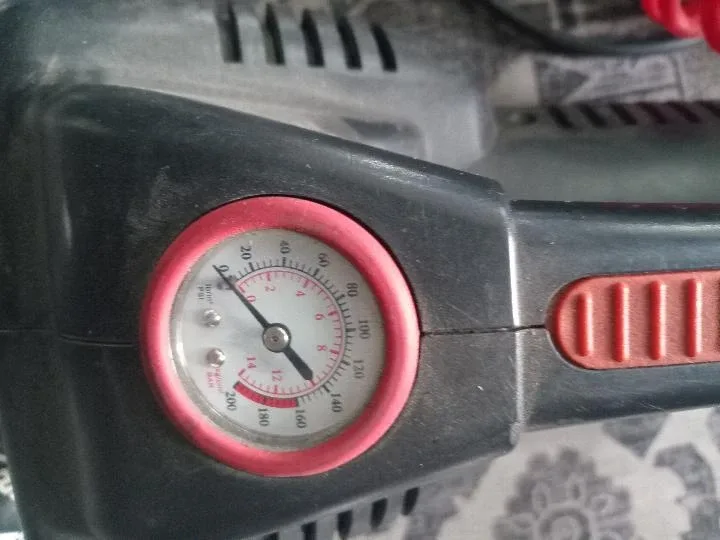Tire inflator/air compressor image indicator(4)
