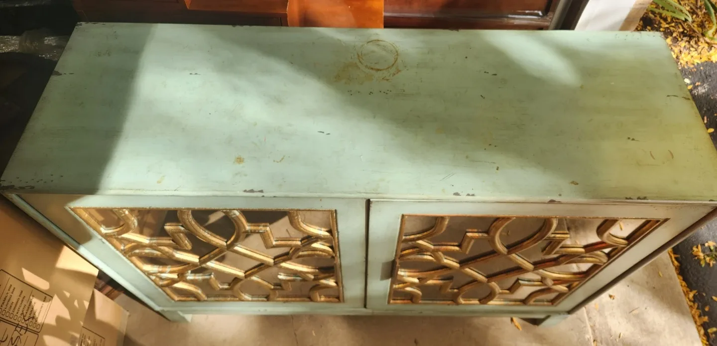 Cabinet with gold accents image indicator(5)