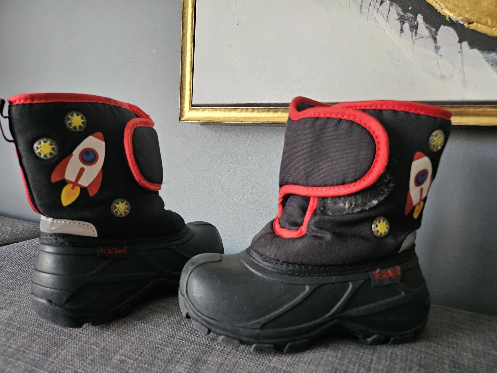 Ickle's Rocket Snow Boots - Size 9 - photo 2
