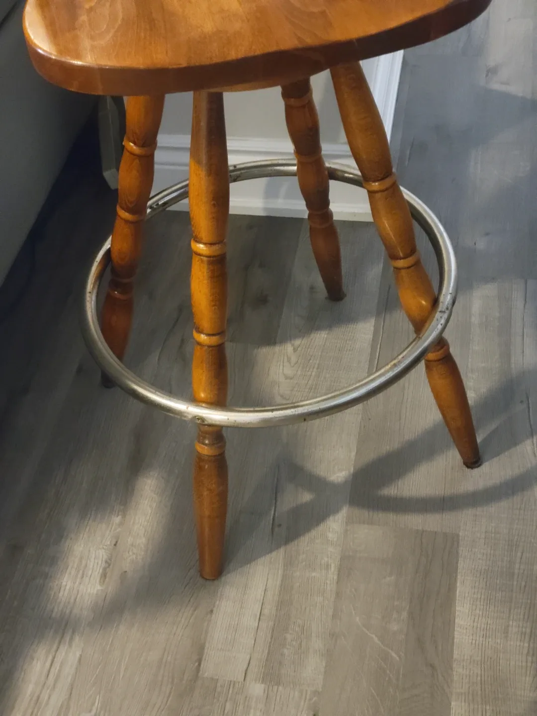 Maple Wood Swivel Bar Stool with foot ring image indicator(7)