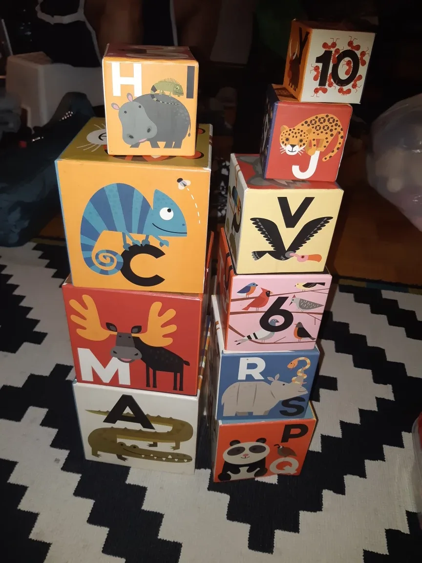 Crocodile Creek Stack N' Play Nesting Blocks thumbnail