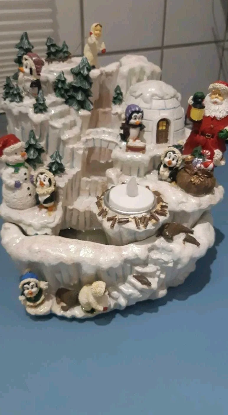 Christmas Indoor Fountain thumbnail