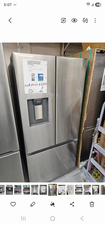New Samsung 30in Stainless steel french door refrigerator