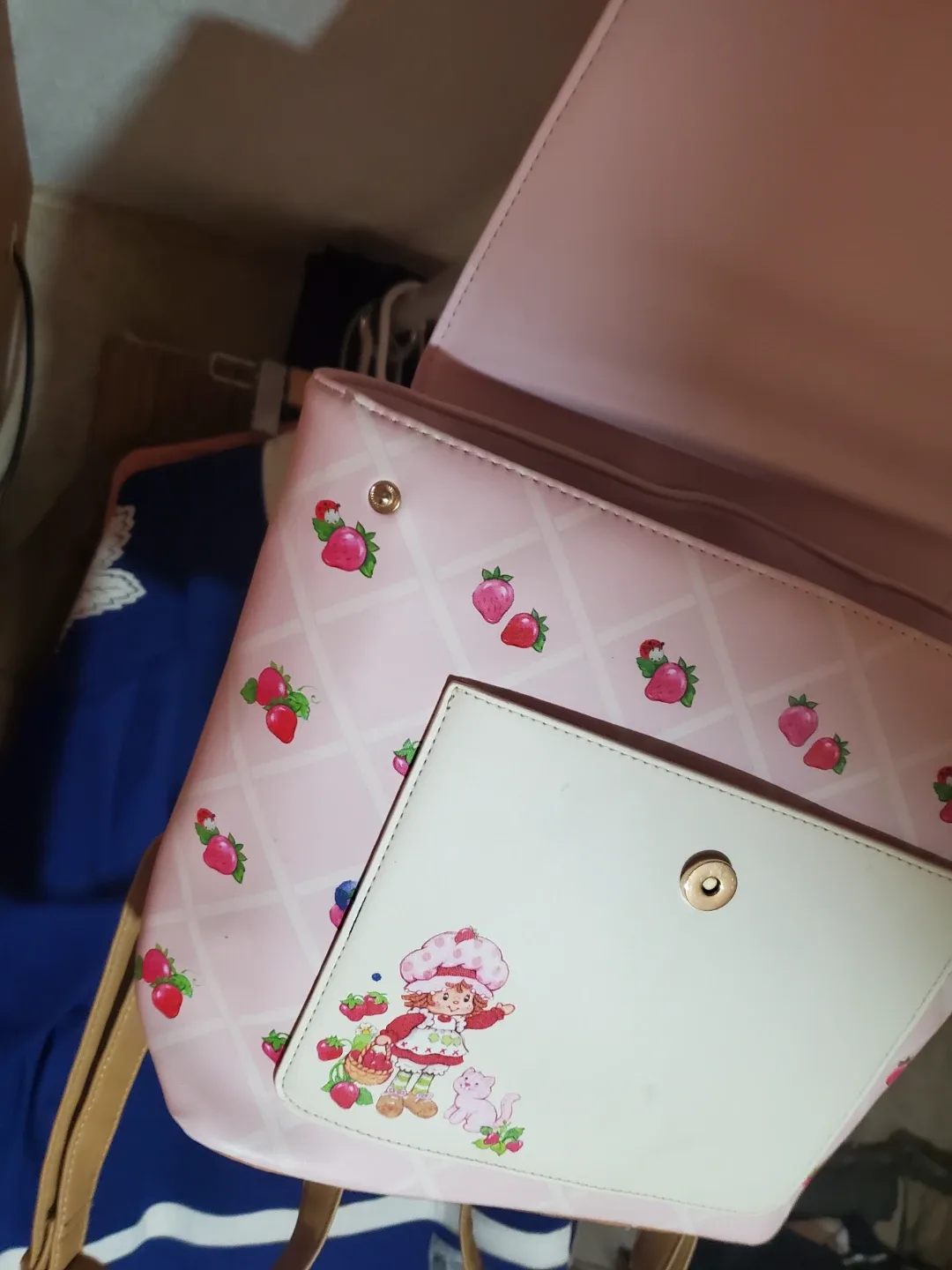 Strawberry Shortcake Pink Backpack image indicator(3)