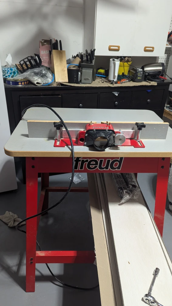 Freud Router Table - photo 4