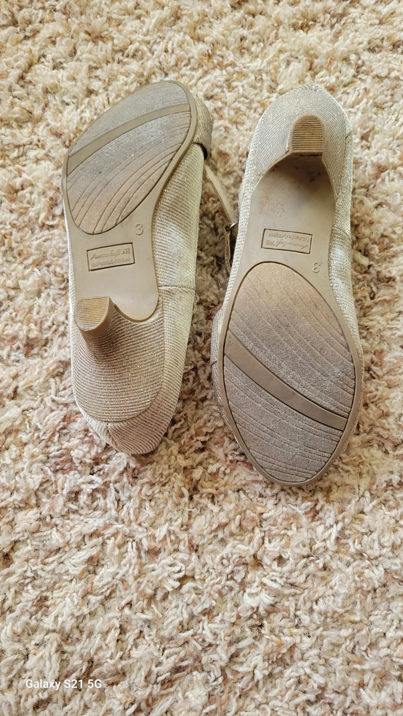 GIRLS American Eagle Girls' Heels - Size 3 - photo 4