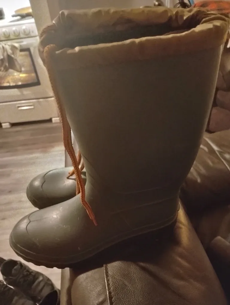 Green Rubber Rain Boots