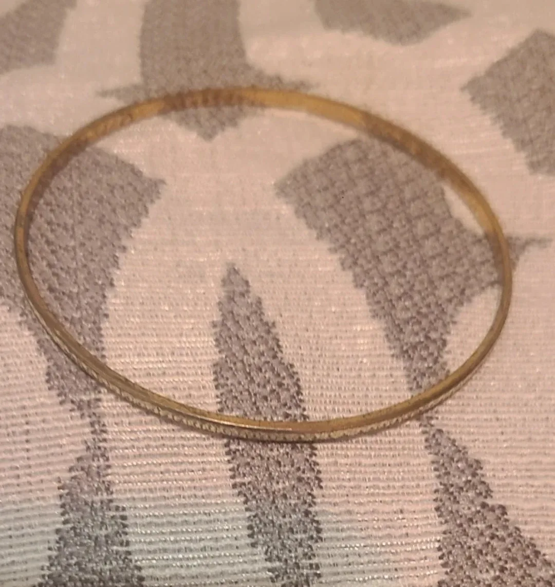 Gold Bangle Bracelet 🥕 thumbnail