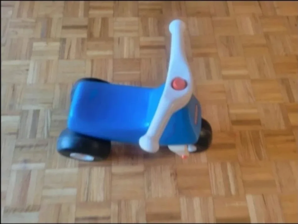 Little Tikes Blue Ride-On Motorcycle image indicator(2)