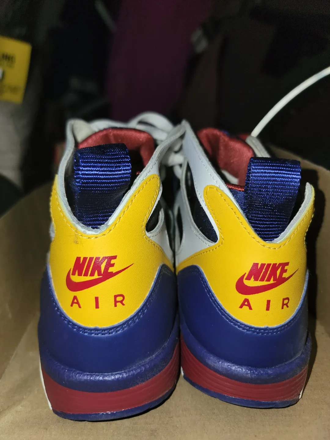 Nike Air Trainer Huarache Size 10.5 image indicator(5)