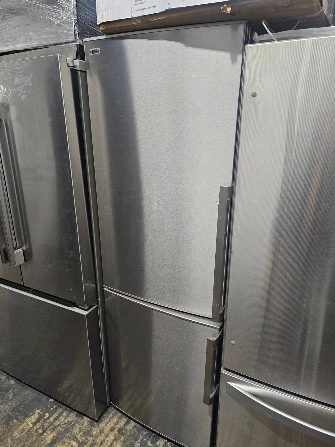 Summit 24in Stainless steel bottom freezer refrigerator thumbnail