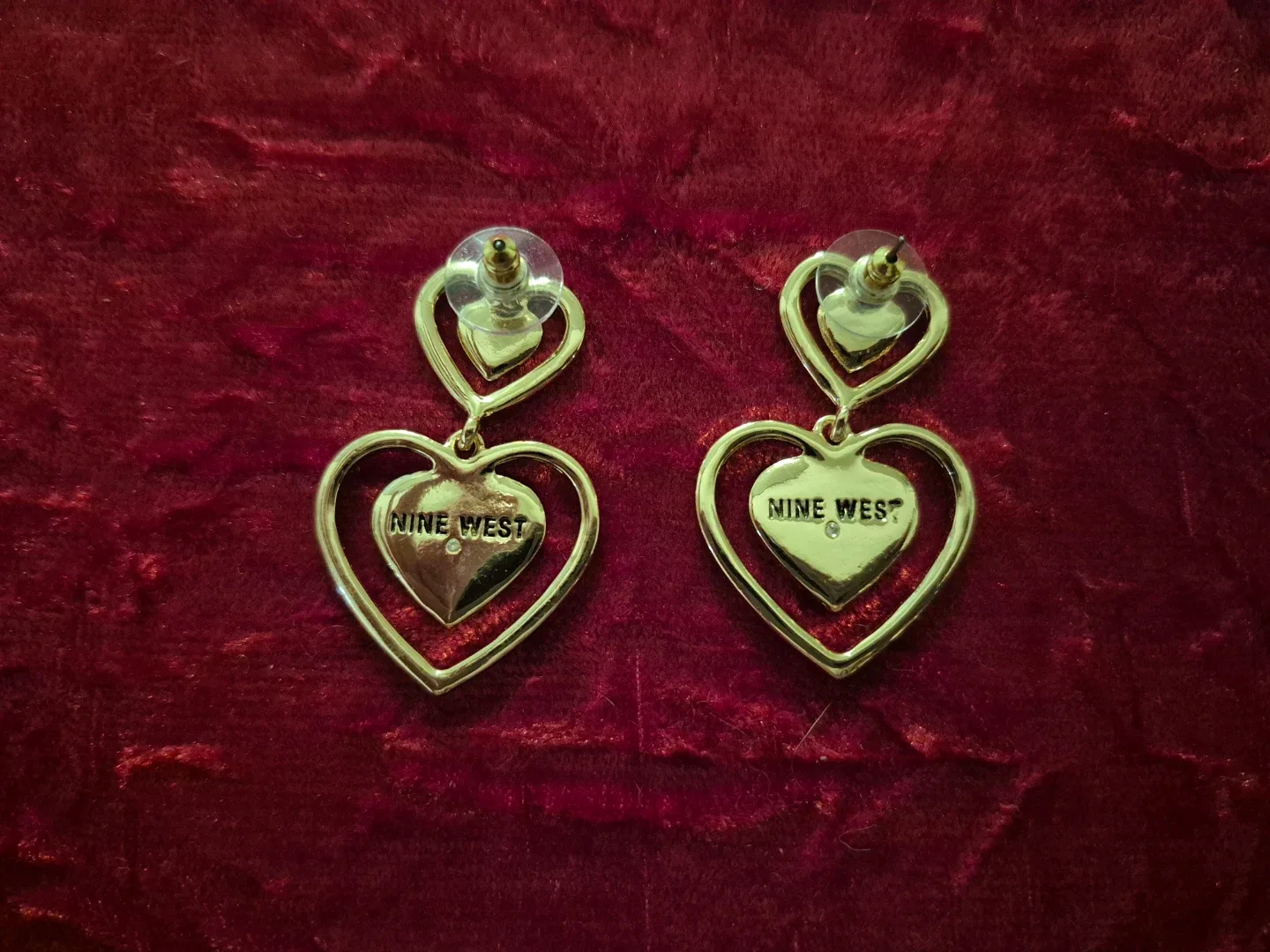 Nine West Heart Dangle Earrings image indicator(2)