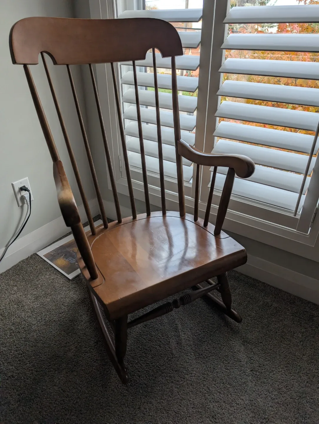Wooden Rocking Chair