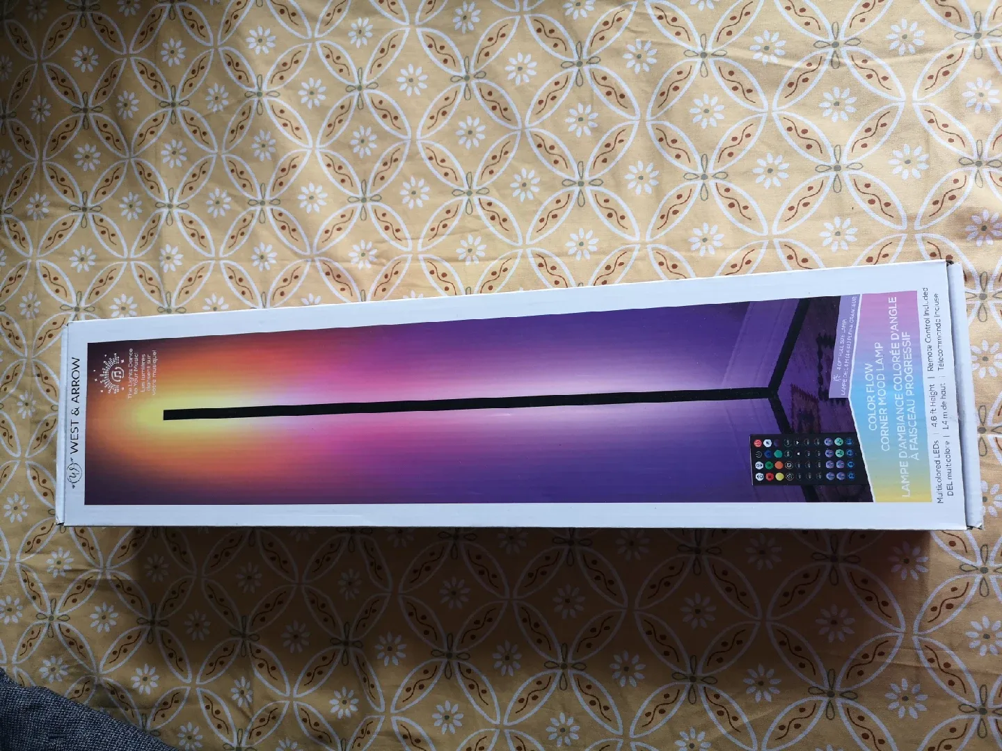 West & Arrow Color Flow Corner Mood Lamp - New image indicator(5)