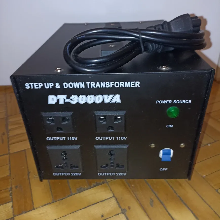 ‼️Moving Sale‼️DT-3000VA Step Up & Down Transformer