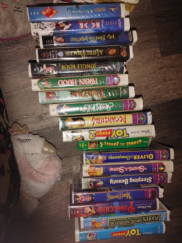Disney VHS Tapes - Classic Collection image indicator(3)