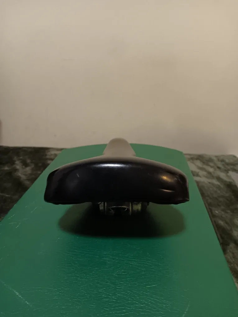 Black Bicycle Seat image indicator(2)