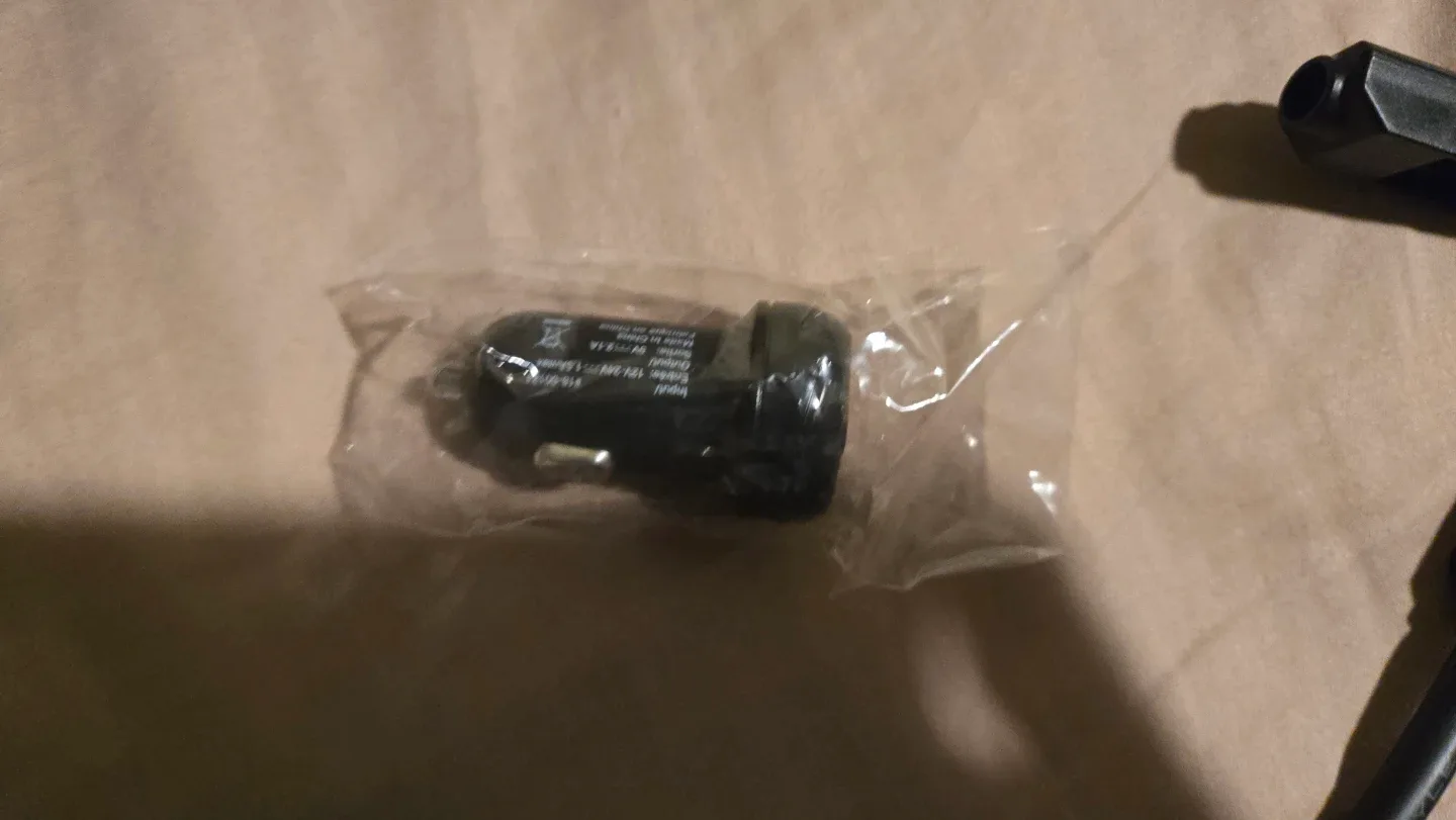 MotoMaster Eliminator 750A Jump Starter & Power Bank image indicator(6)