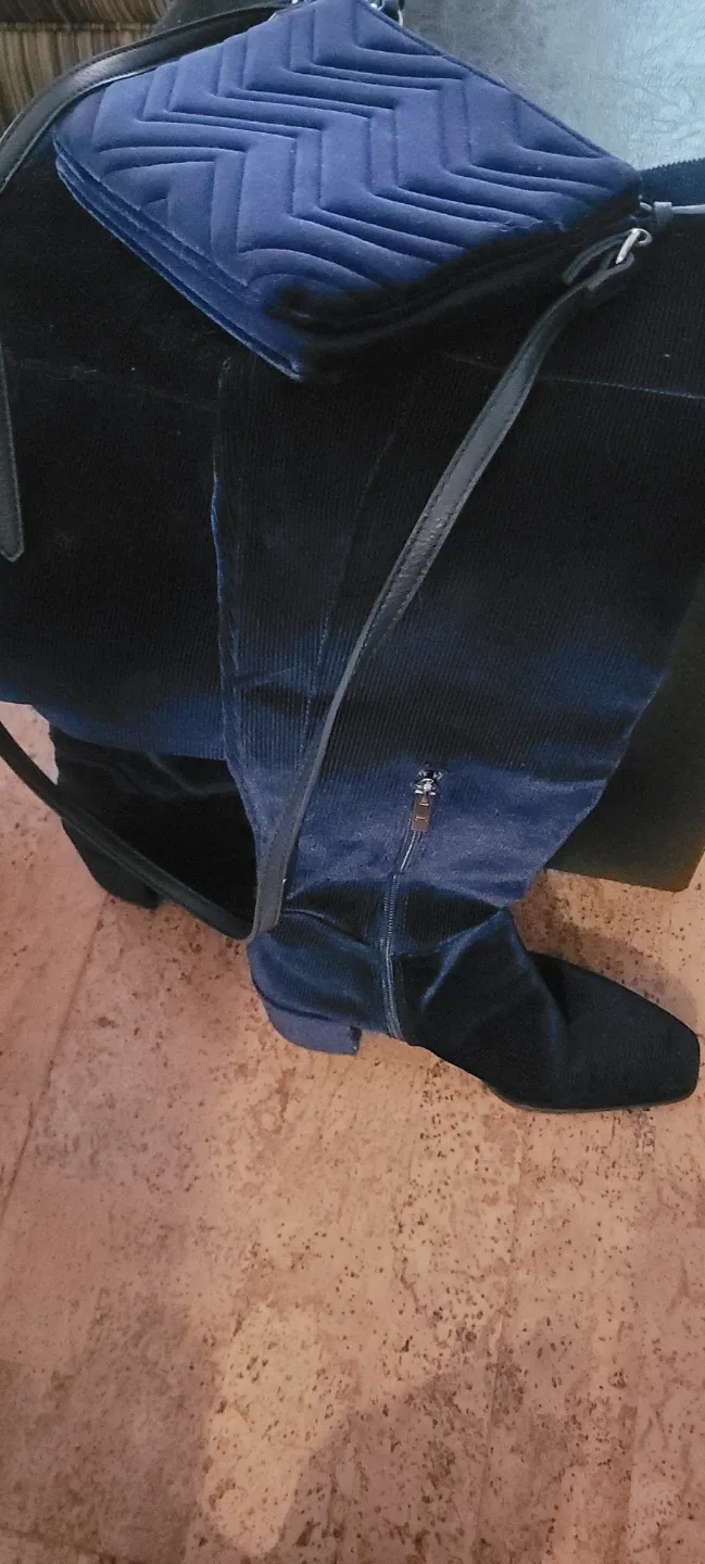 Kristy Blue corduroy Velvet Boots + crossbody purse - Size 8.5