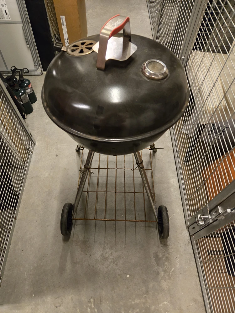 Weber Charcoal Grill - BBQ Ready!