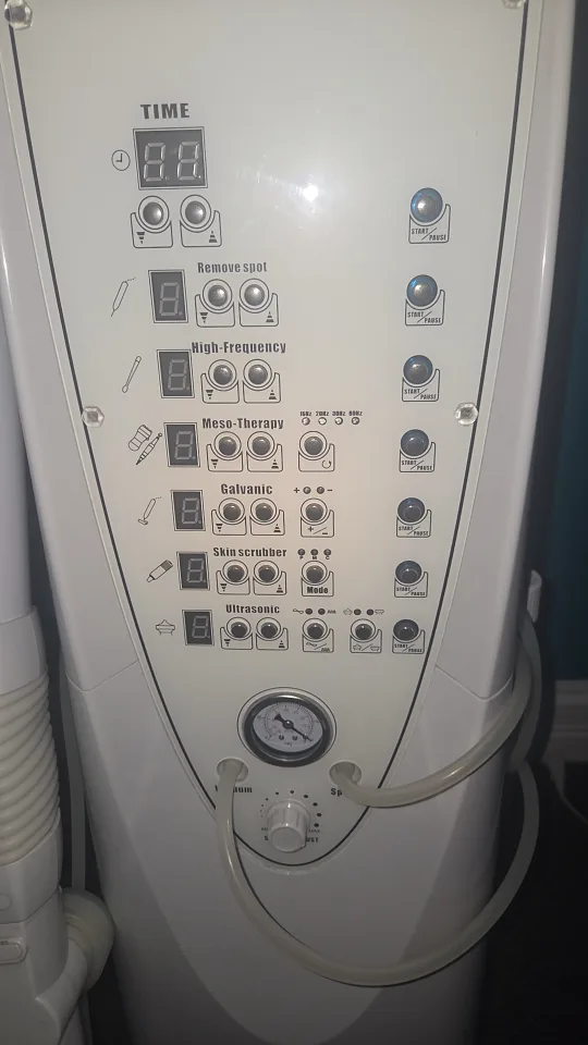 Facial Steamer Multi-Function Beauty Machine image indicator(2)