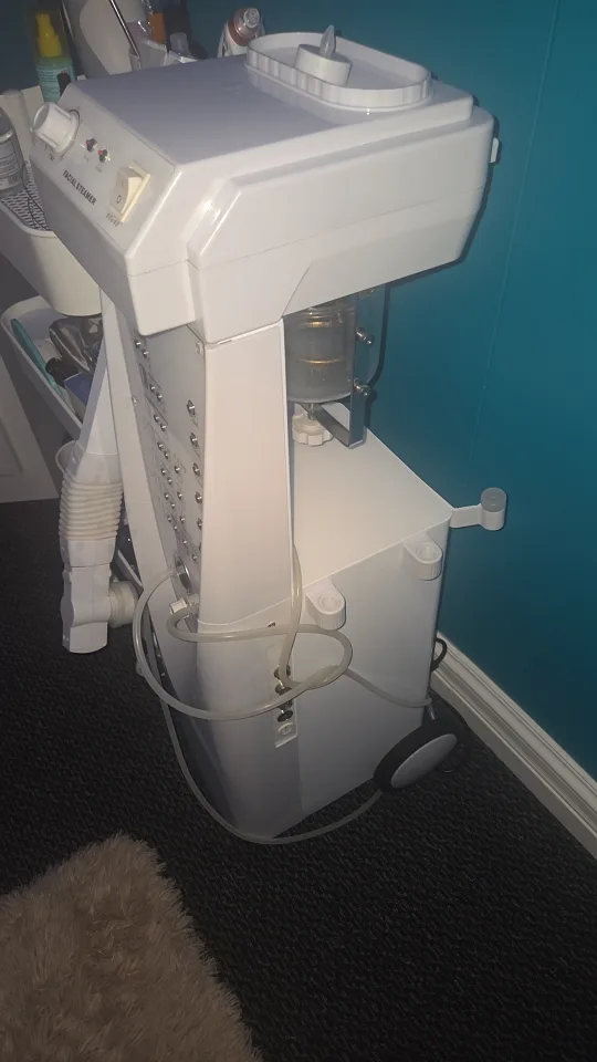 Facial Steamer Multi-Function Beauty Machine image indicator(3)