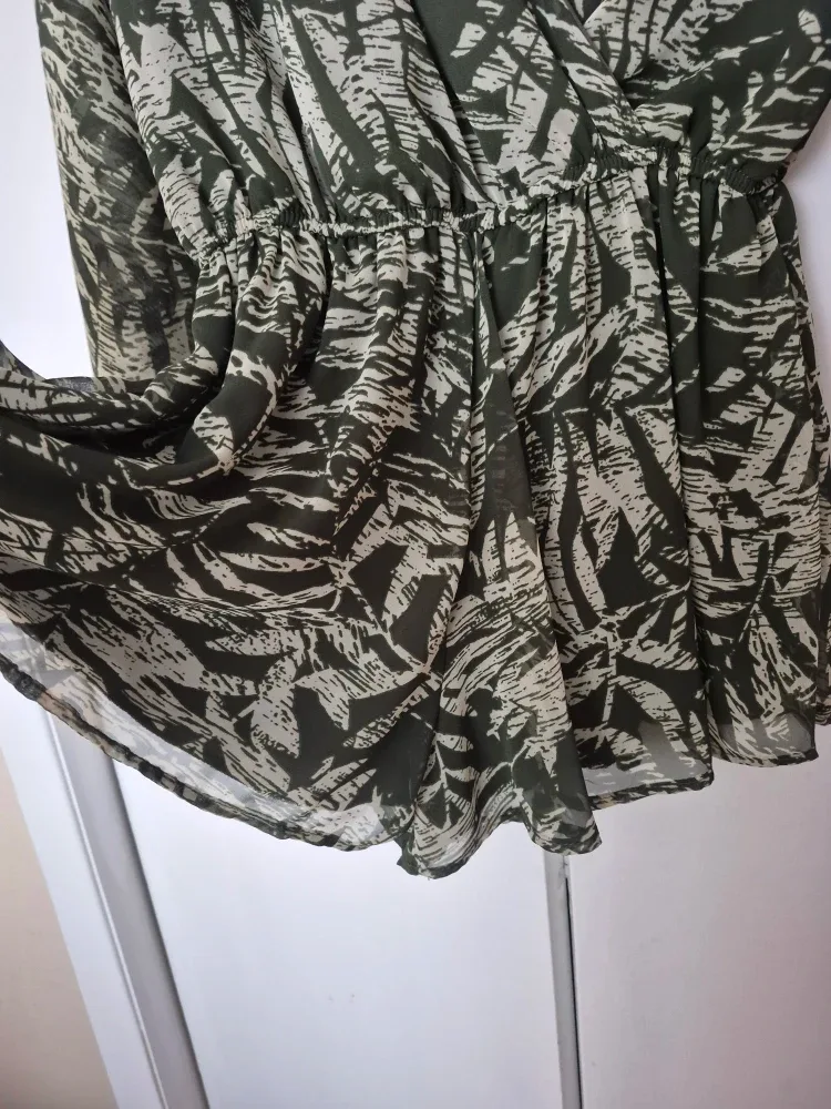 Honey Punch Romper - Green, Size Small image indicator(3)