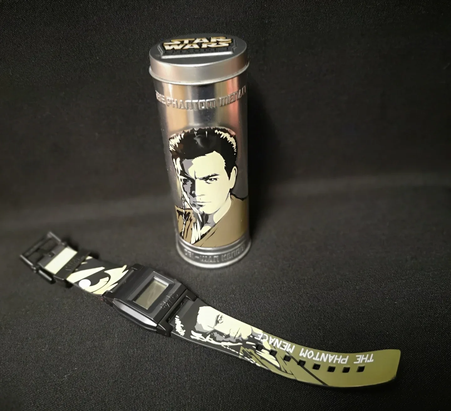 2005 Lucasfilm Ltd. Darth Maul + Obi Wan Kenobi Watch Star Wars image indicator(7)