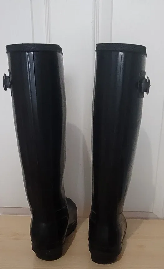 Black Rain Boots - Size 8 (EU 38) image indicator(3)