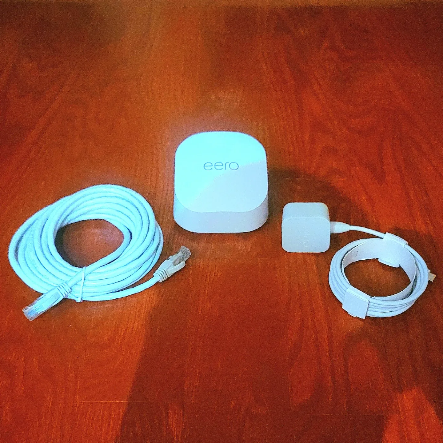 Amazon Eero 6+ Mesh Wifi Router thumbnail