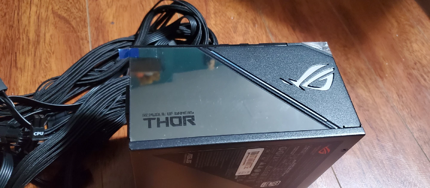 ASUS ROG THOR Platinum II - 850W Power Supply - photo 2
