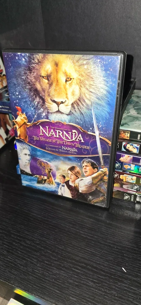 Disney DVDs: Finding Nemo, Cinderella, Mary Poppins image indicator(6)