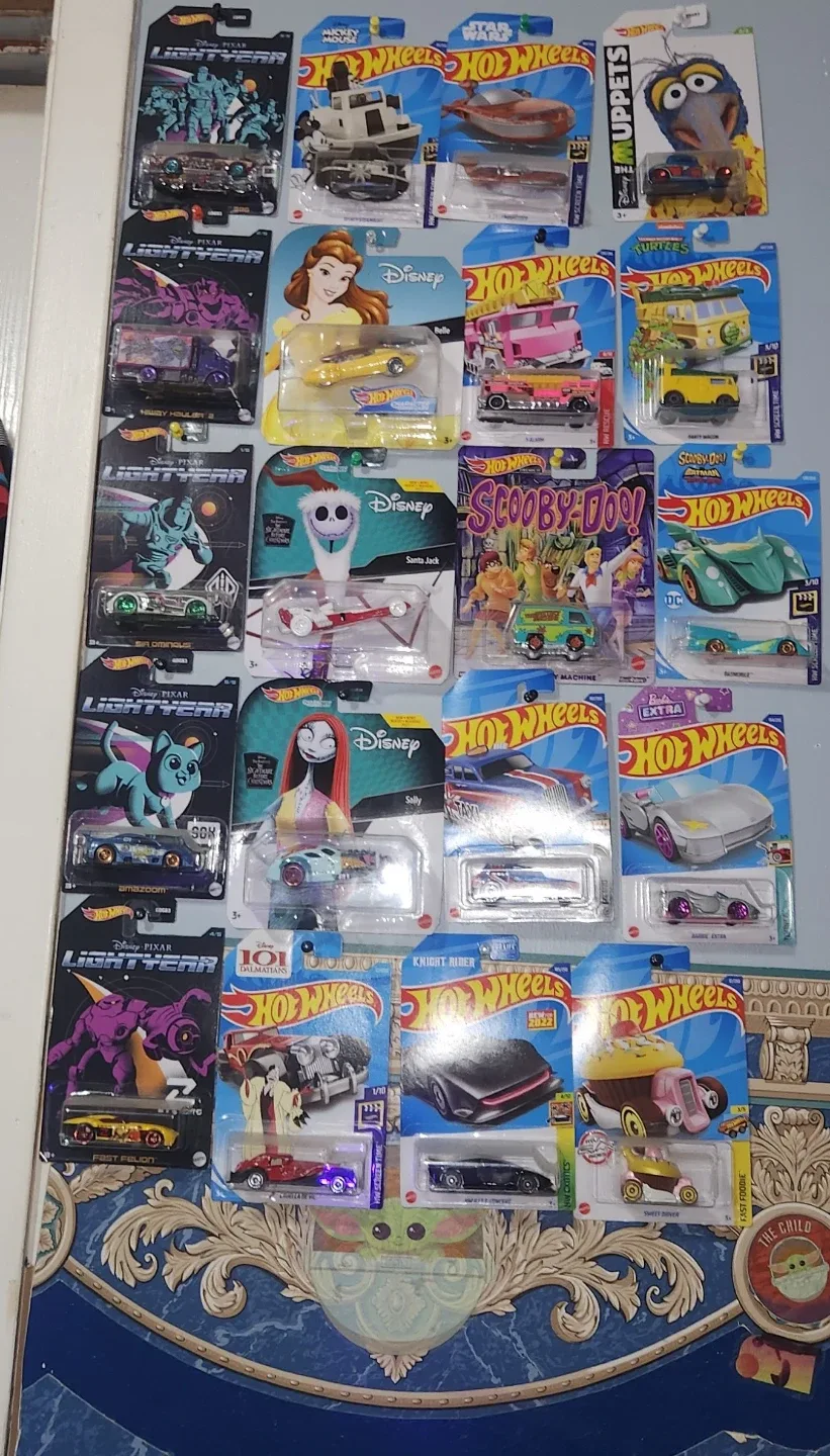 Hot Wheels Character Cars - Star Wars, Disney, Pixar image indicator(5)