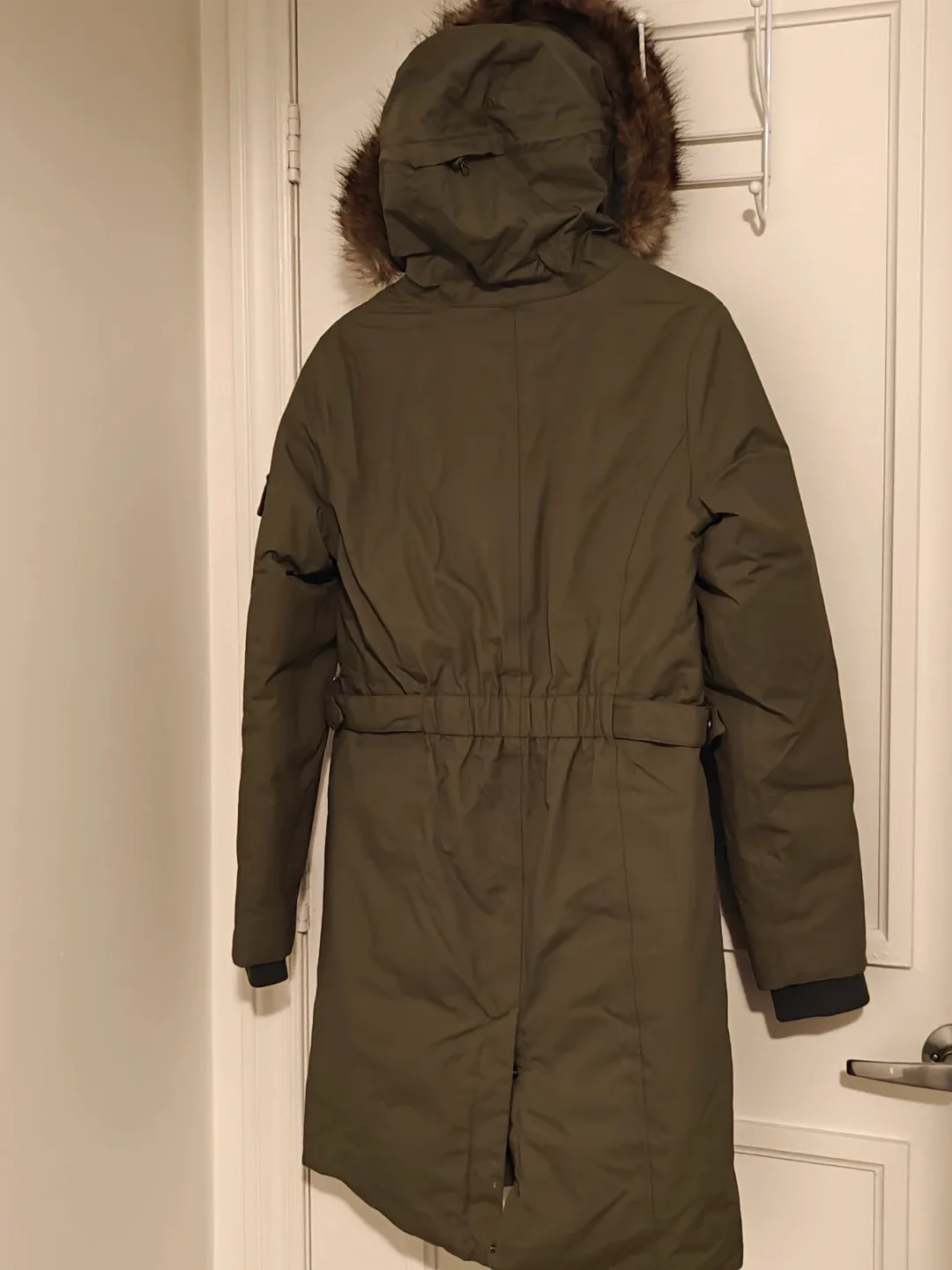 Eddie Bauer Winter Parka Olive Green image indicator(2)