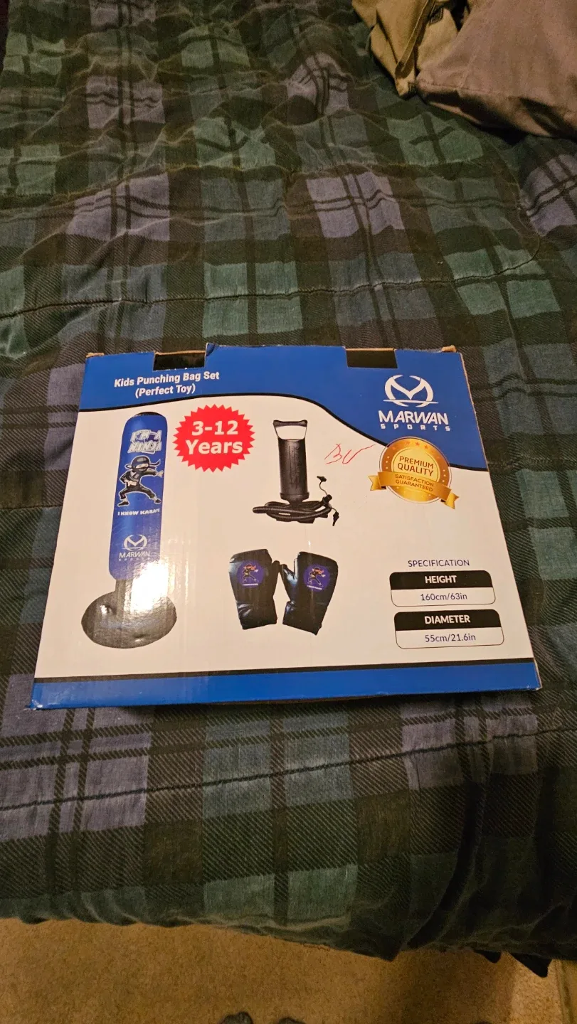 Brand new - Marwan Sports Kids Punching Bag Set Toy image indicator(2)