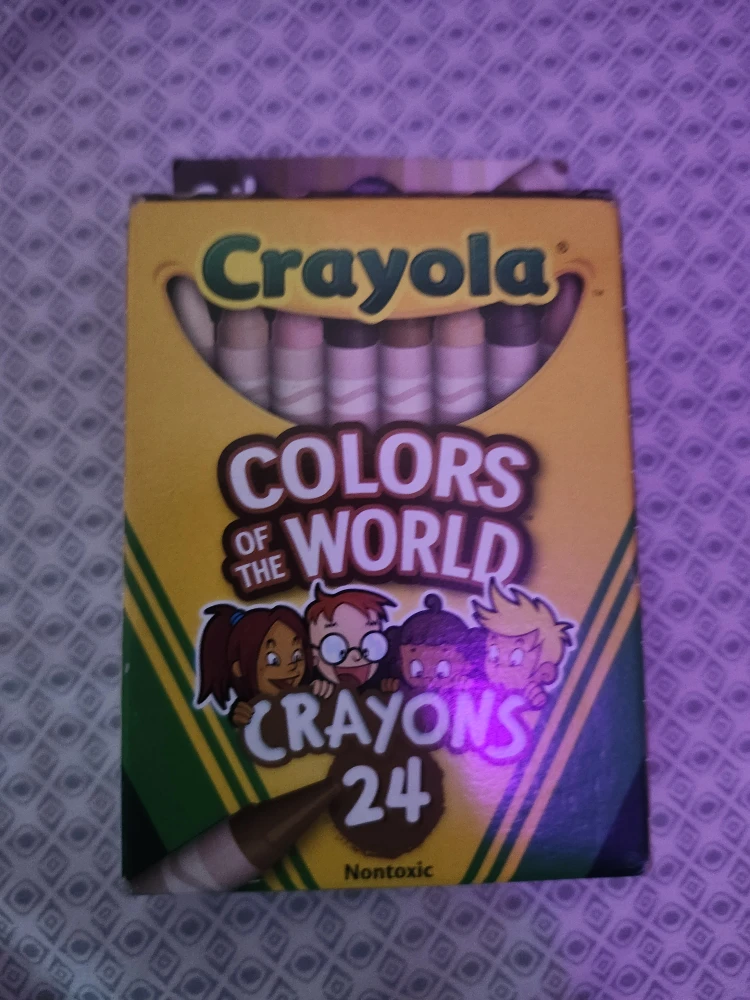 Crayola Colors of the World Crayons - 24 Count