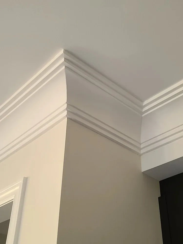 Crown moulding and waffle ceiling supply and install image indicator(7)